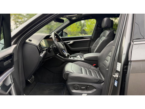 Volkswagen Touareg 3.0 TSi eHybrid 4MOTION R-Line Panoramadak leer Camera Electr.Trekhaak