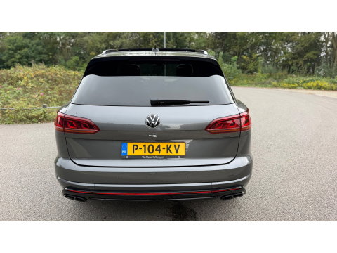 Volkswagen Touareg 3.0 TSi eHybrid 4MOTION R-Line Panoramadak leer Camera Electr.Trekhaak