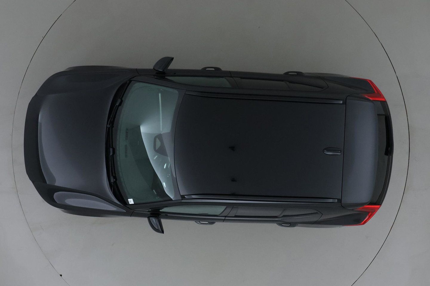 Volvo XC40 2.0 B3 Plus Black Edition | Harman/Kardon | ACC | 360° Camera | BLIS | Keyless | Stoel+Stuurverwarming | 20 Inch