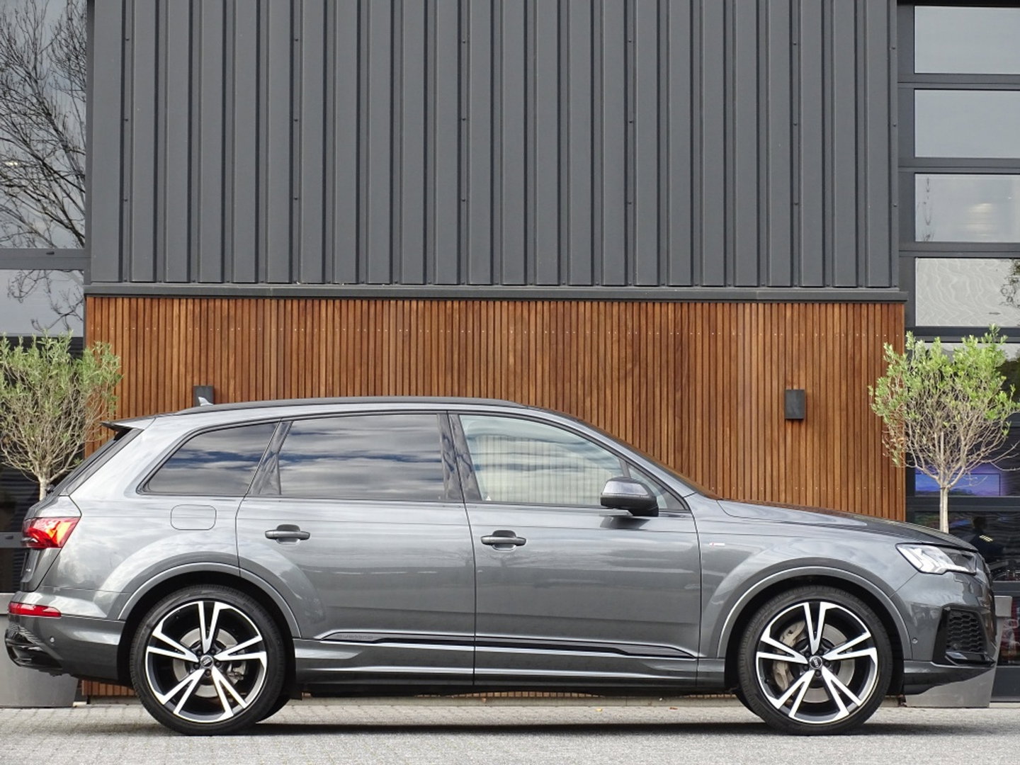 Audi Q7 55 TFSIe 381PK S-Edition / B&O / ACC / Head-Up / 2024 / BTW / 360°