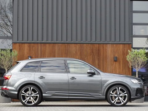 Audi Q7 55 TFSIe 381PK S-Edition / B&O / ACC / Head-Up / 2024 / BTW / 360°