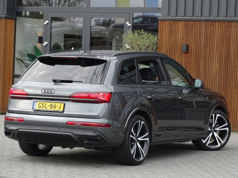 Audi Q7 55 TFSIe 381PK S-Edition / B&O / ACC / Head-Up / 2024 / BTW / 360°