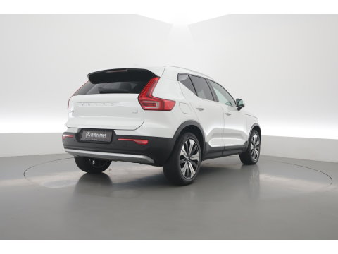 Volvo XC40 1.5 T4 Plug-in hybrid Ultimate Bright | Pano-dak | 360 camera | Adap. Cruise |