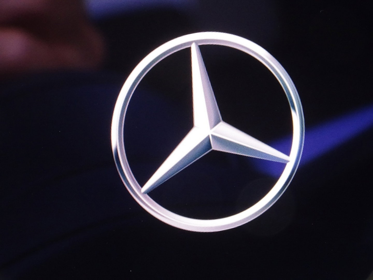 Mercedes-Benz E-Klasse Estate 200 automaat / AMG pakket / Burmester / 360° camera / LED