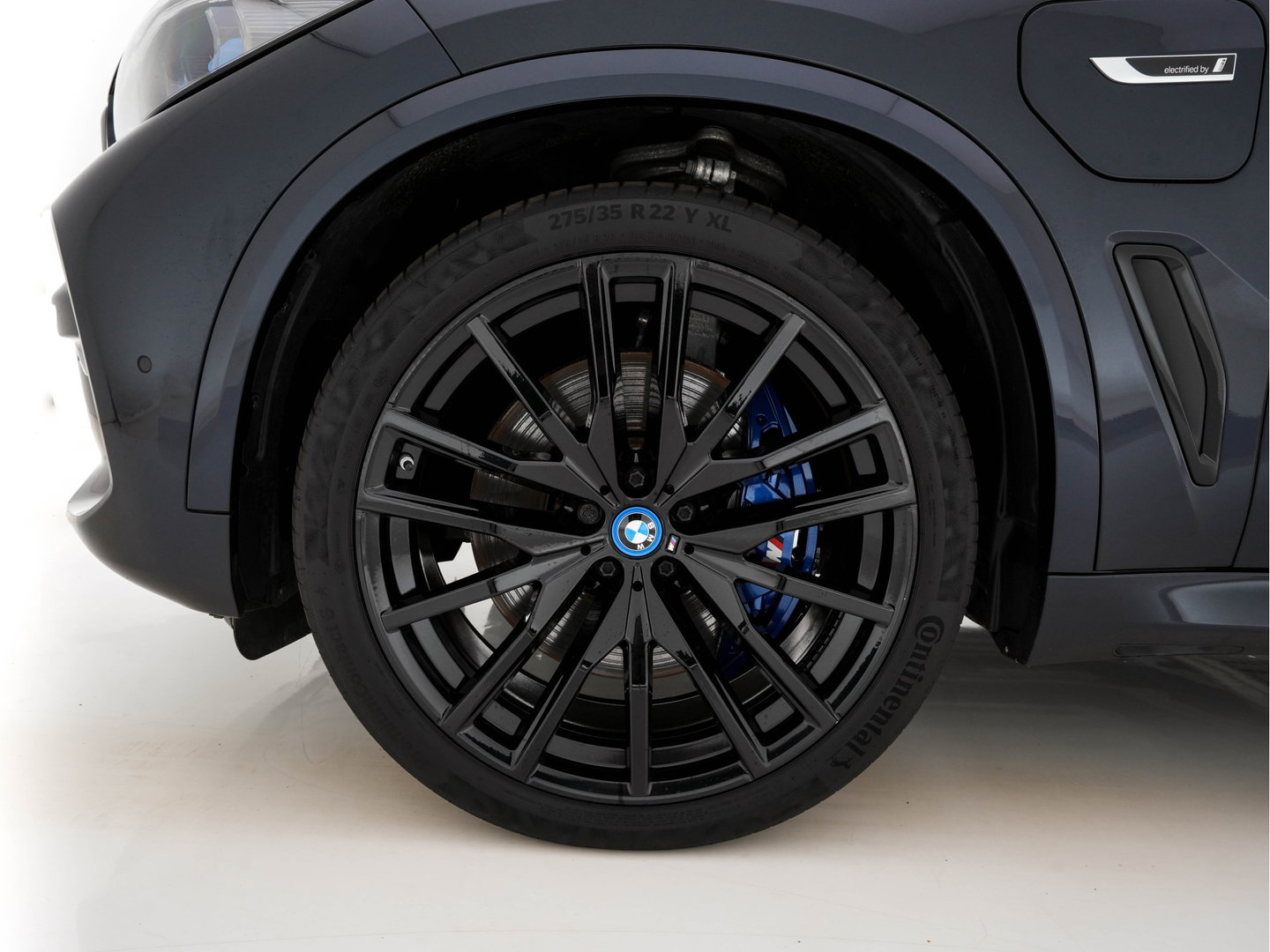 BMW X5 xDrive45e M-Sport-Styling High Executive (Plug-In) {SoH-91%} (INCL-BTW) *PANO | LEATHER | LASER-LED | HARMAN/KARDON | MEMORY-PACK | TOPVIEW | ADAPTIVE-CRUISE | BLINDSPOT | DIGI-COCKPIT | PRIVACY-GLASS | SHIFTPADDLES | HEAD-UP | TOWBAR | 22''A