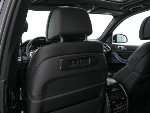BMW X5 xDrive45e M-Sport-Styling High Executive (Plug-In) {SoH-91%} (INCL-BTW) *PANO | LEATHER | LASER-LED | HARMAN/KARDON | MEMORY-PACK | TOPVIEW | ADAPTIVE-CRUISE | BLINDSPOT | DIGI-COCKPIT | PRIVACY-GLASS | SHIFTPADDLES | HEAD-UP | TOWBAR | 22''A