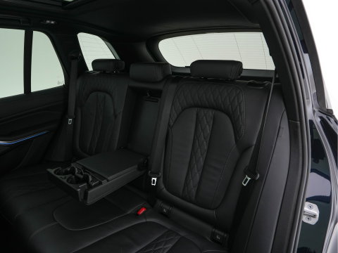 BMW X5 xDrive45e M-Sport-Styling High Executive (Plug-In) {SoH-91%} (INCL-BTW) *PANO | LEATHER | LASER-LED | HARMAN/KARDON | MEMORY-PACK | TOPVIEW | ADAPTIVE-CRUISE | BLINDSPOT | DIGI-COCKPIT | PRIVACY-GLASS | SHIFTPADDLES | HEAD-UP | TOWBAR | 22''A