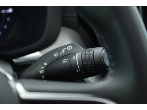 Volvo XC60 2.0 T8 Plug-in hybrid AWD Ultimate Dark | Long Range | Trekhaak | 22 inch | Head-up | Pano-dak |