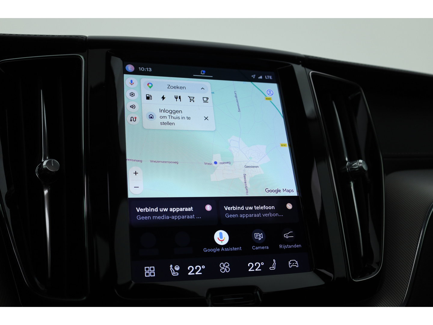Volvo XC60 2.0 T8 Plug-in hybrid AWD Ultimate Dark | Long Range | Trekhaak | 22 inch | Head-up | Pano-dak |