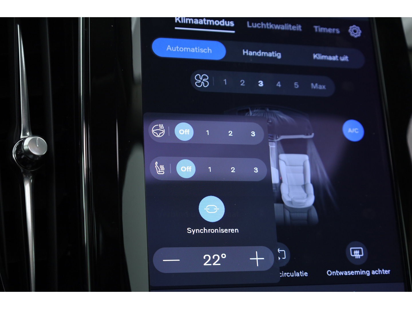 Volvo XC60 2.0 T8 Plug-in hybrid AWD Ultimate Dark | Long Range | Trekhaak | 22 inch | Head-up | Pano-dak |