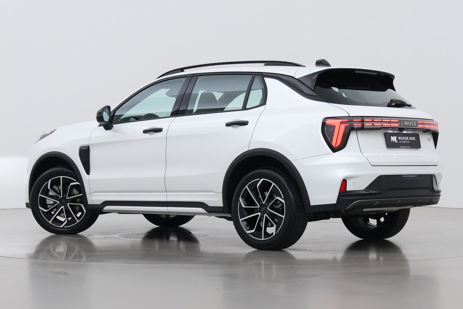Lynk & Co 01 Lynk&co 1.5 Core | ACC | Camera | Carplay | 19 inch | LED | Draadloos opladen