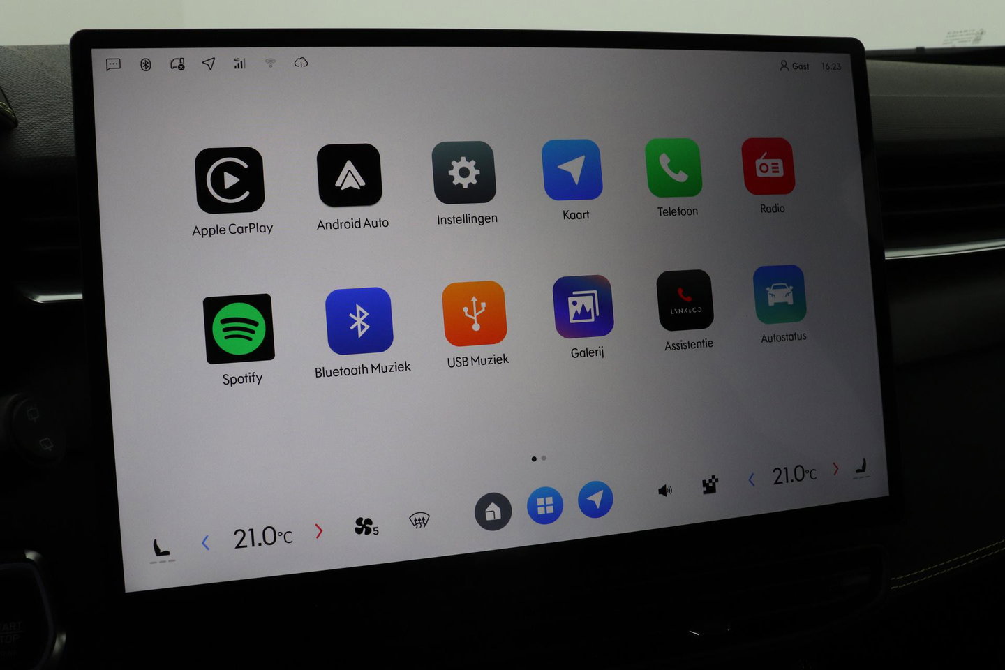 Lynk & Co 01 Lynk&co 1.5 Core | ACC | Camera | Carplay | 19 inch | LED | Draadloos opladen