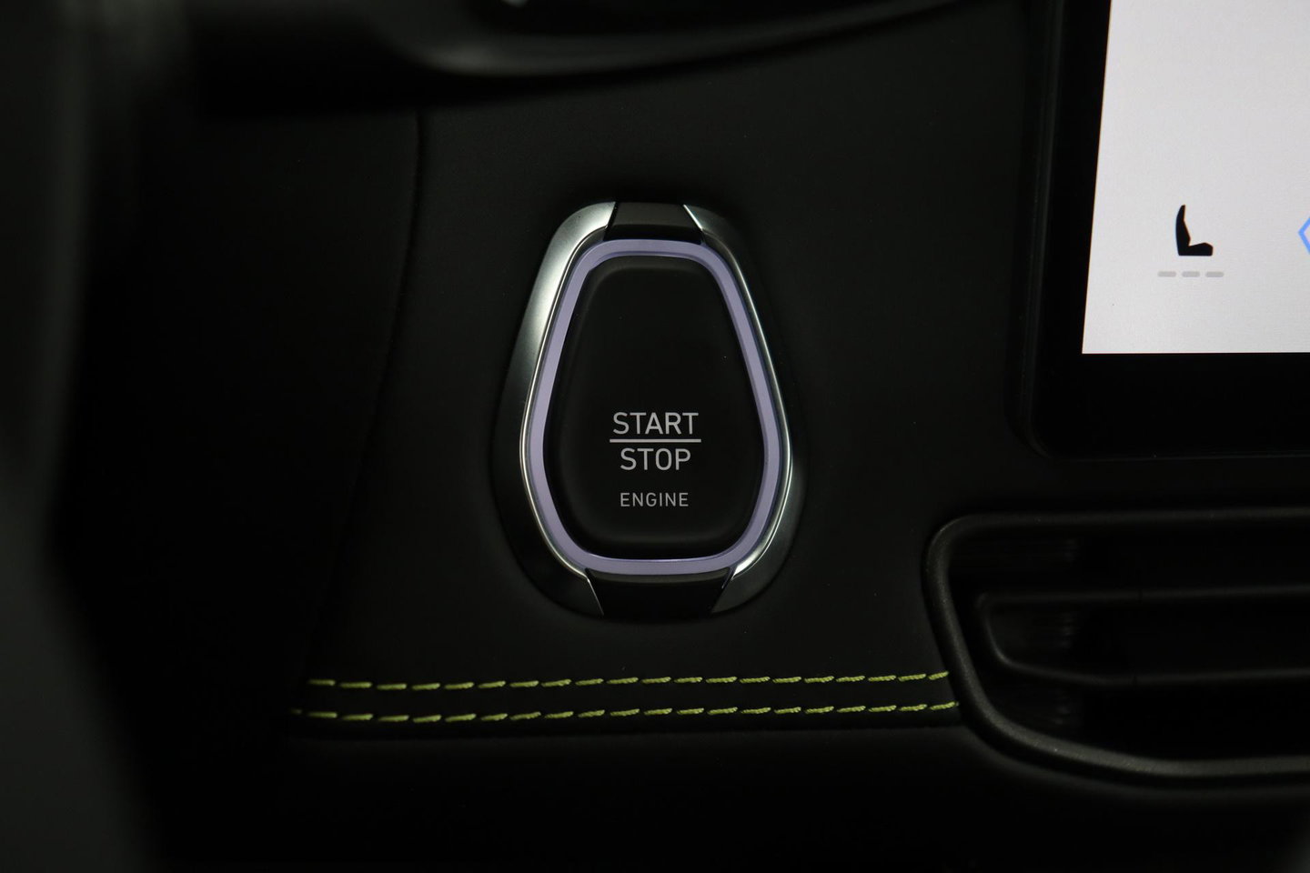 Lynk & Co 01 Lynk&co 1.5 Core | ACC | Camera | Carplay | 19 inch | LED | Draadloos opladen