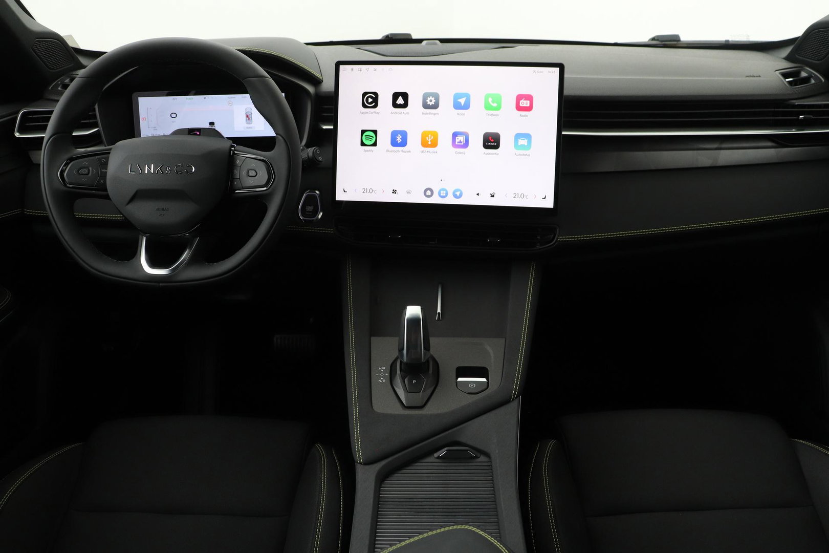 Lynk & Co 01 Lynk&co 1.5 Core | ACC | Camera | Carplay | 19 inch | LED | Draadloos opladen