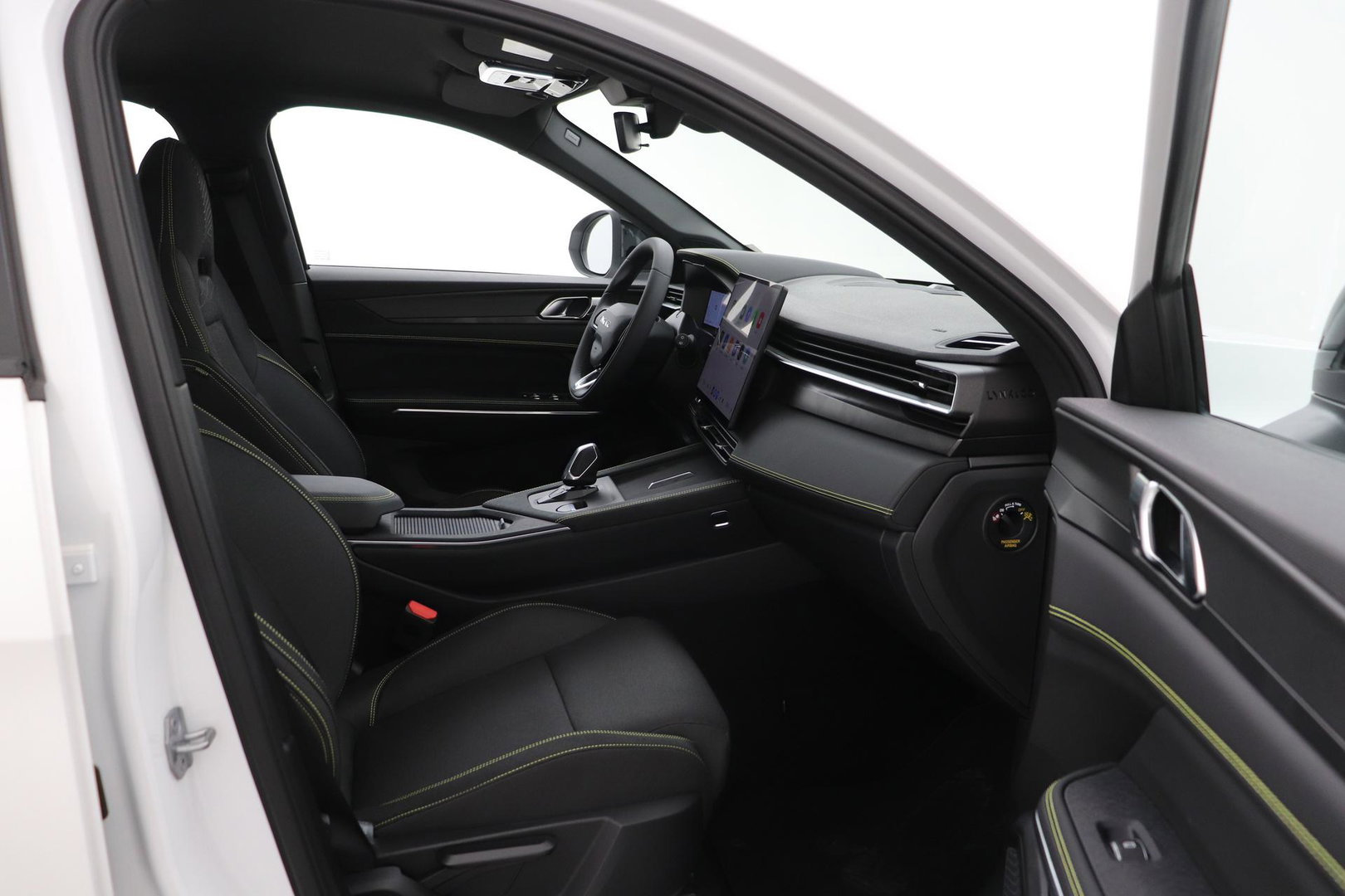 Lynk & Co 01 Lynk&co 1.5 Core | ACC | Camera | Carplay | 19 inch | LED | Draadloos opladen