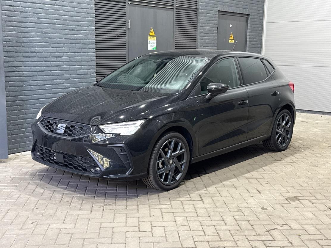 SEAT Ibiza 1.0 EcoTSI FR Business Connect | ACC | Stoelverwarming | Camera | Blind Spot | Keyless | Getint Glas | 18 Inch