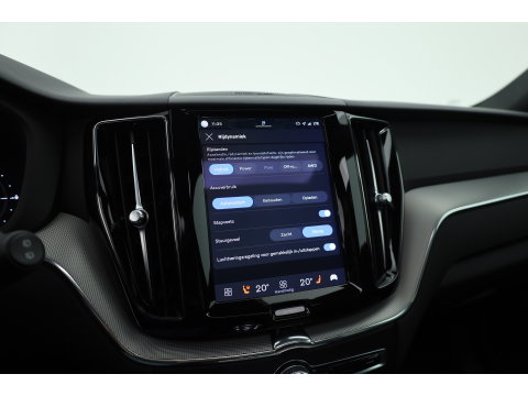 Volvo XC60 2.0 T8 Plug-in hybrid AWD Ultimate Dark | Luchtvering | 100% soh | 360 camera | 21 inch | H&K Audio |