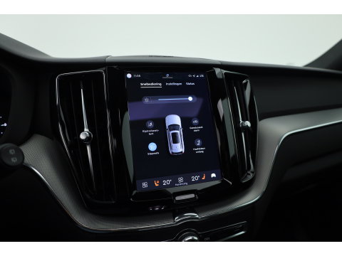 Volvo XC60 2.0 T8 Plug-in hybrid AWD Ultimate Dark | Luchtvering | 100% soh | 360 camera | 21 inch | H&K Audio |