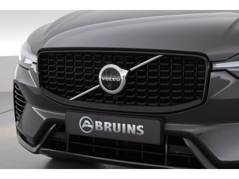 Volvo XC60 2.0 T8 Plug-in hybrid AWD Ultimate Dark | Luchtvering | 100% soh | 360 camera | 21 inch | H&K Audio |