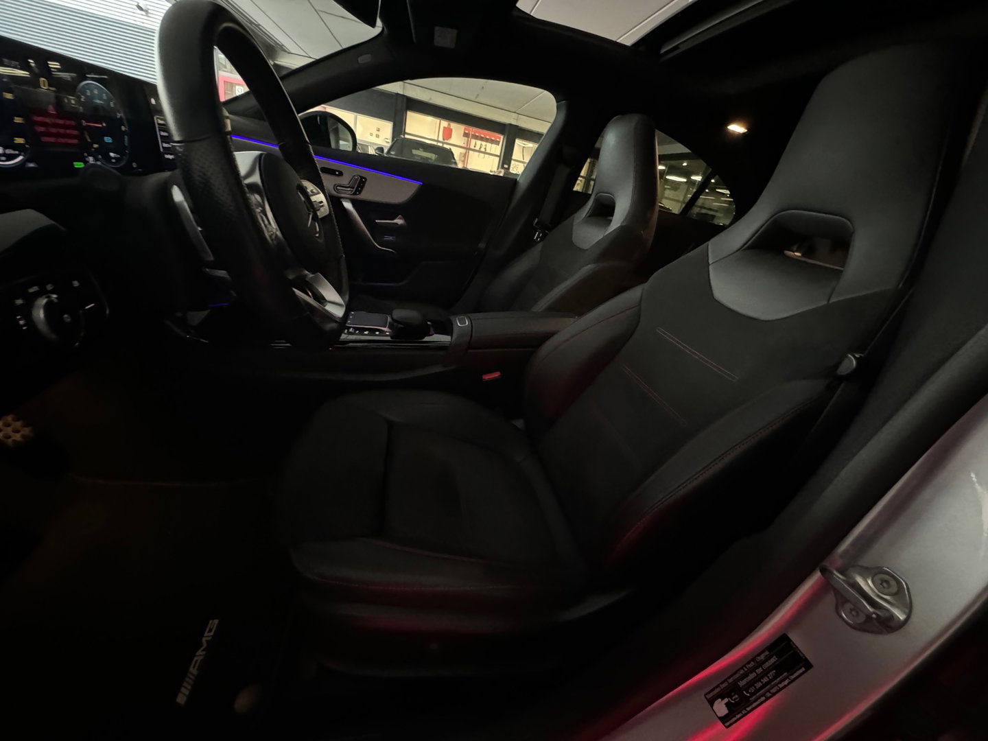Mercedes-Benz CLA-Klasse 250 e AMG Pano|Keyless|Memory|Sfeer|BlindSpot
