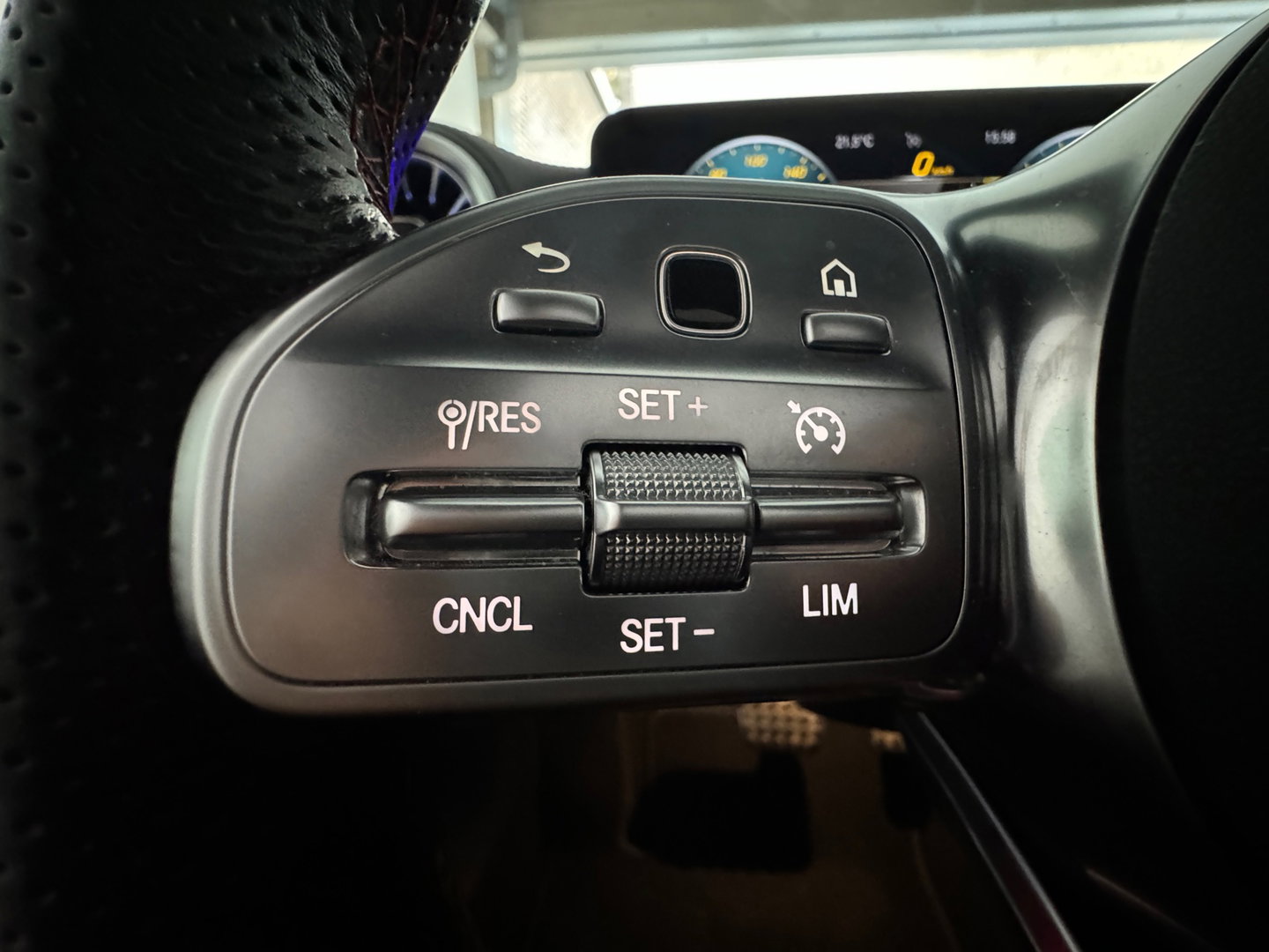 Mercedes-Benz CLA-Klasse 250 e AMG Pano|Keyless|Memory|Sfeer|BlindSpot