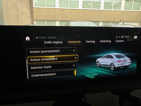 Mercedes-Benz CLA-Klasse 250 e AMG Pano|Keyless|Memory|Sfeer|BlindSpot
