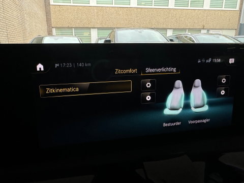 Mercedes-Benz CLA-Klasse 250 e AMG Pano|Keyless|Memory|Sfeer|BlindSpot