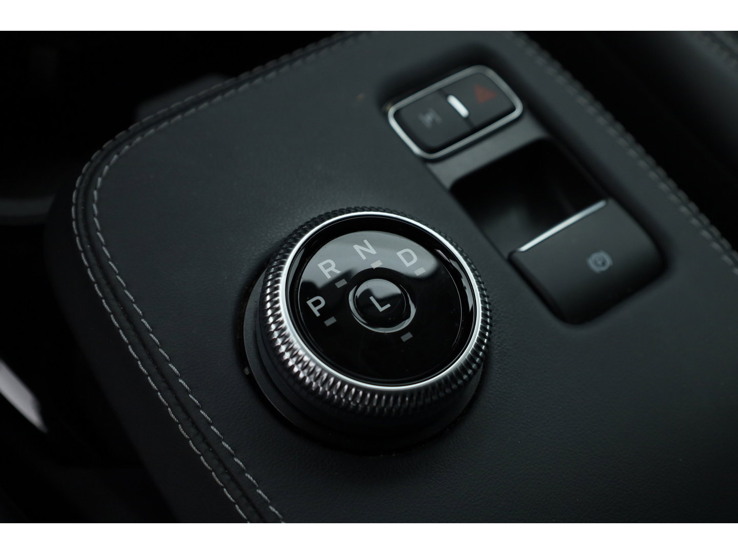 Ford Mustang Mach-E RWD 75 kWh | Rijklaar! | SOH 92% | B&O Audio | Leder |  360cam | Afn. Trekhaak | Adapt. Cruise