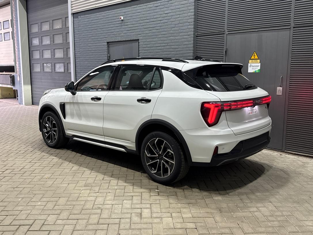 Lynk & Co 01 Lynk&co 1.5 Core | ACC | Camera | Carplay | 19 inch | LED | Draadloos opladen