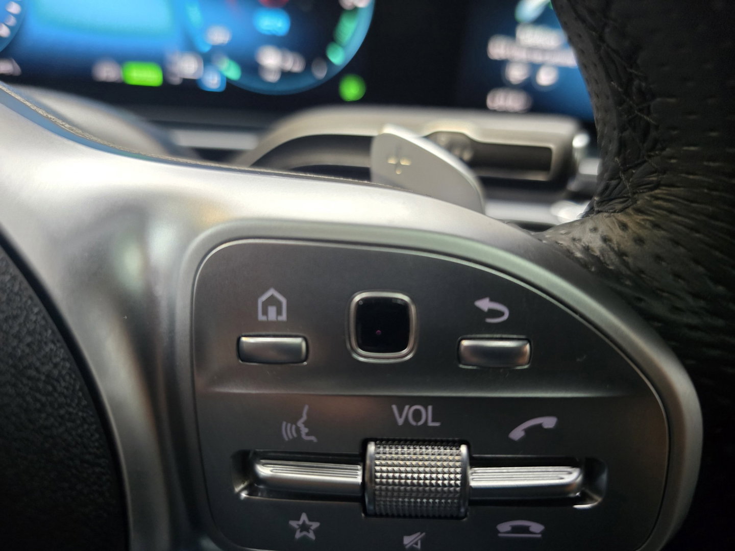 Mercedes-Benz GLE 350 e 4MATIC Premium Plus Luchtvering LED Memory Leder Pano Trekhaak LM