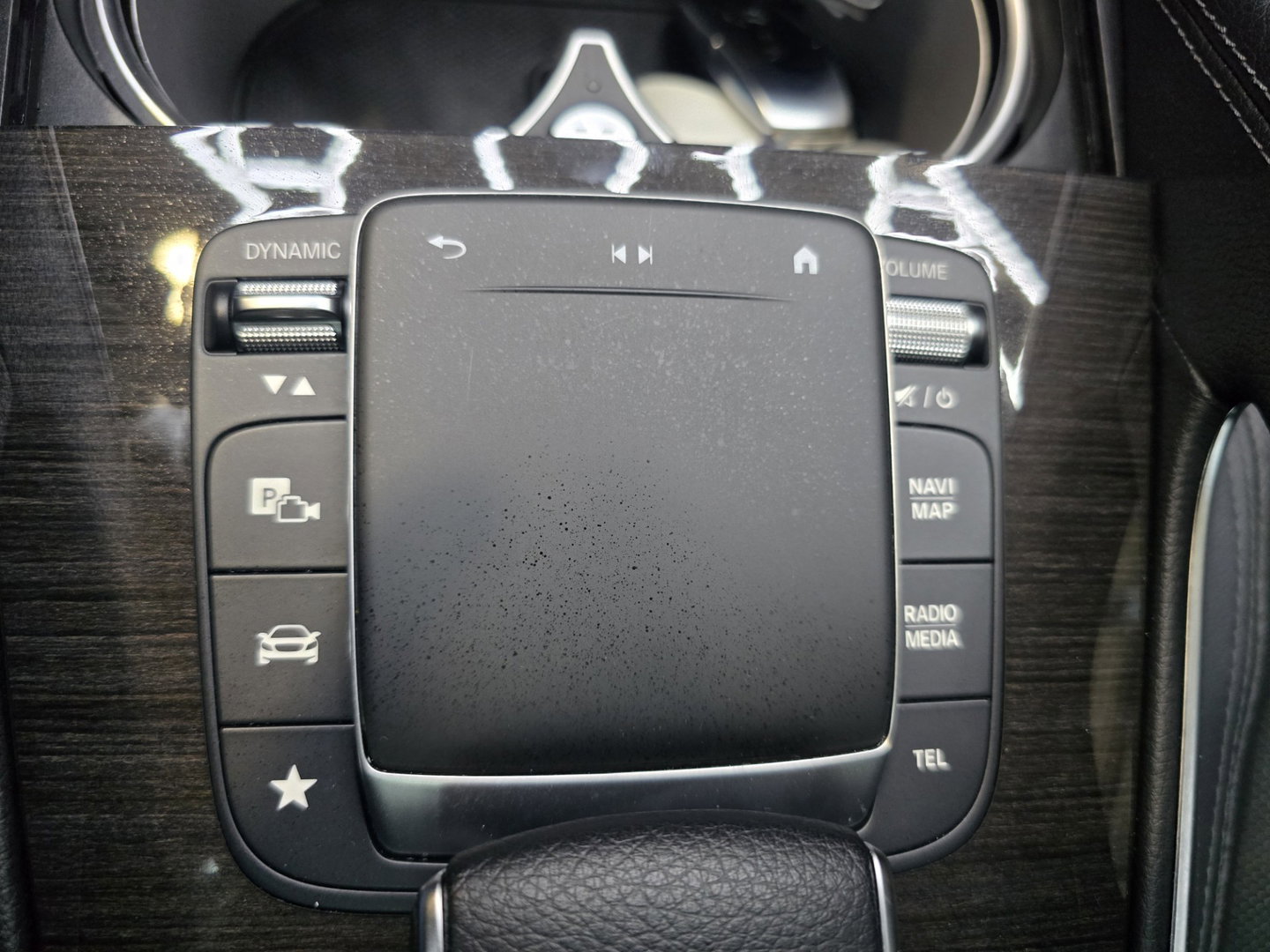 Mercedes-Benz GLE 350 e 4MATIC Premium Plus Luchtvering LED Memory Leder Pano Trekhaak LM