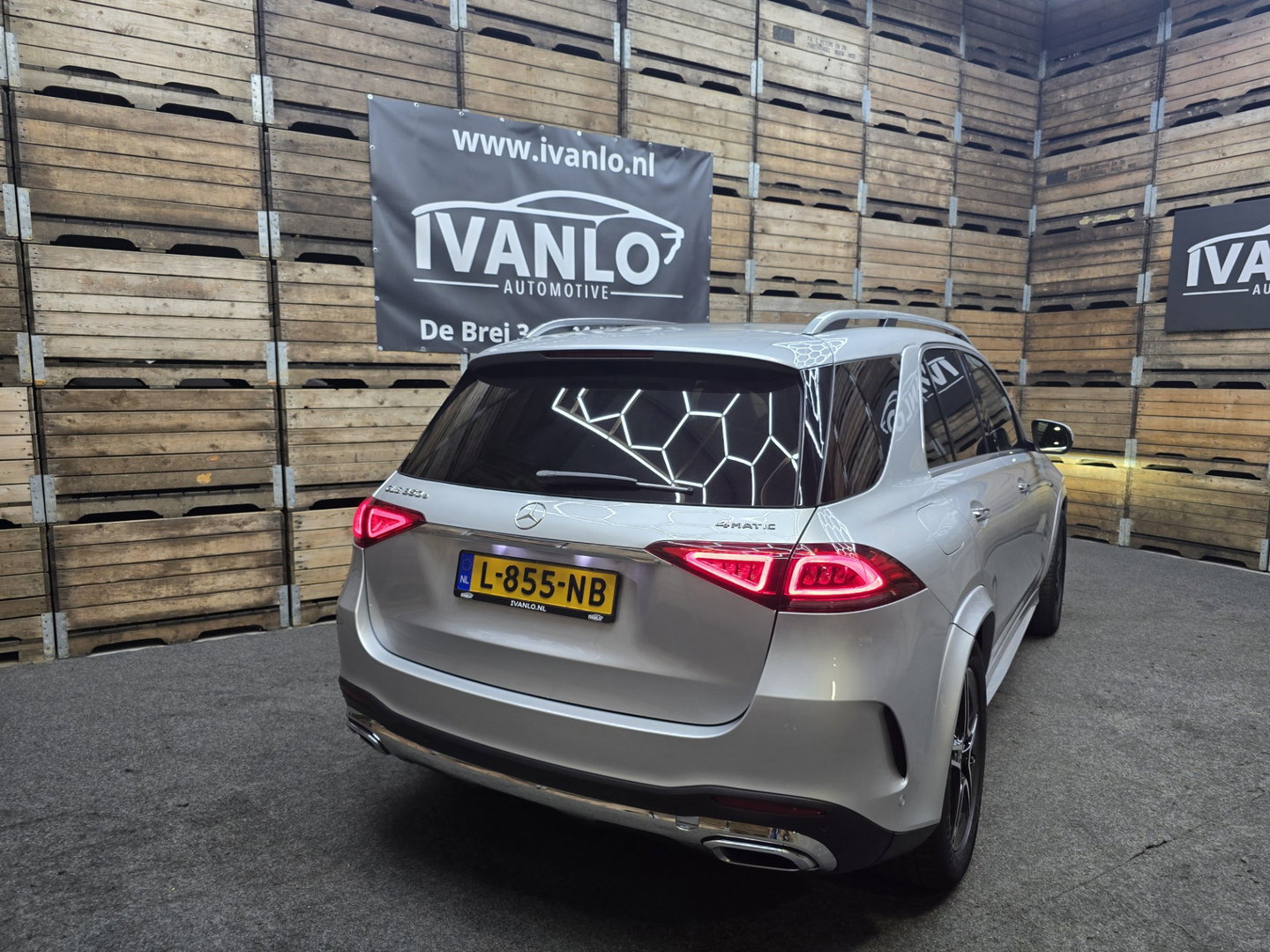 Mercedes-Benz GLE 350 e 4MATIC Premium Plus Luchtvering LED Memory Leder Pano Trekhaak LM