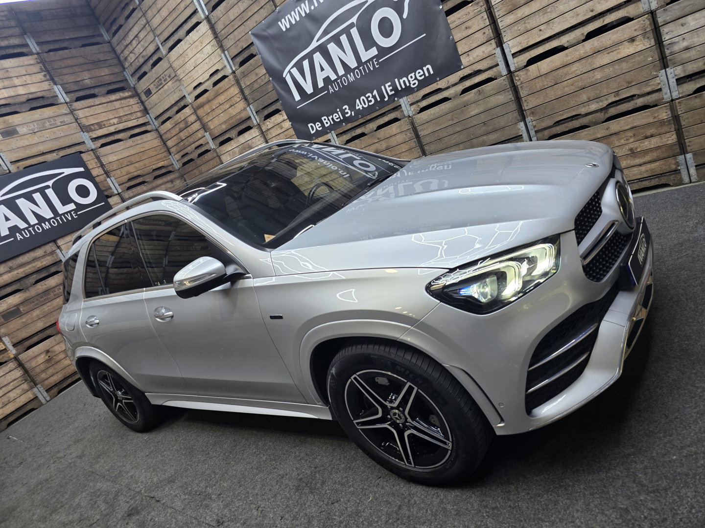 Mercedes-Benz GLE 350 e 4MATIC Premium Plus Luchtvering LED Memory Leder Pano Trekhaak LM