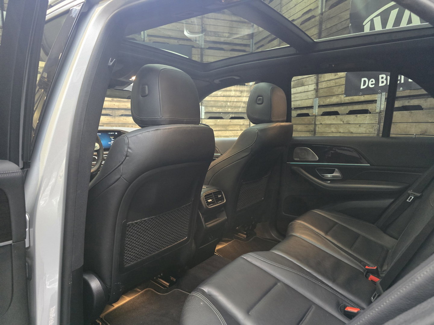 Mercedes-Benz GLE 350 e 4MATIC Premium Plus Luchtvering LED Memory Leder Pano Trekhaak LM