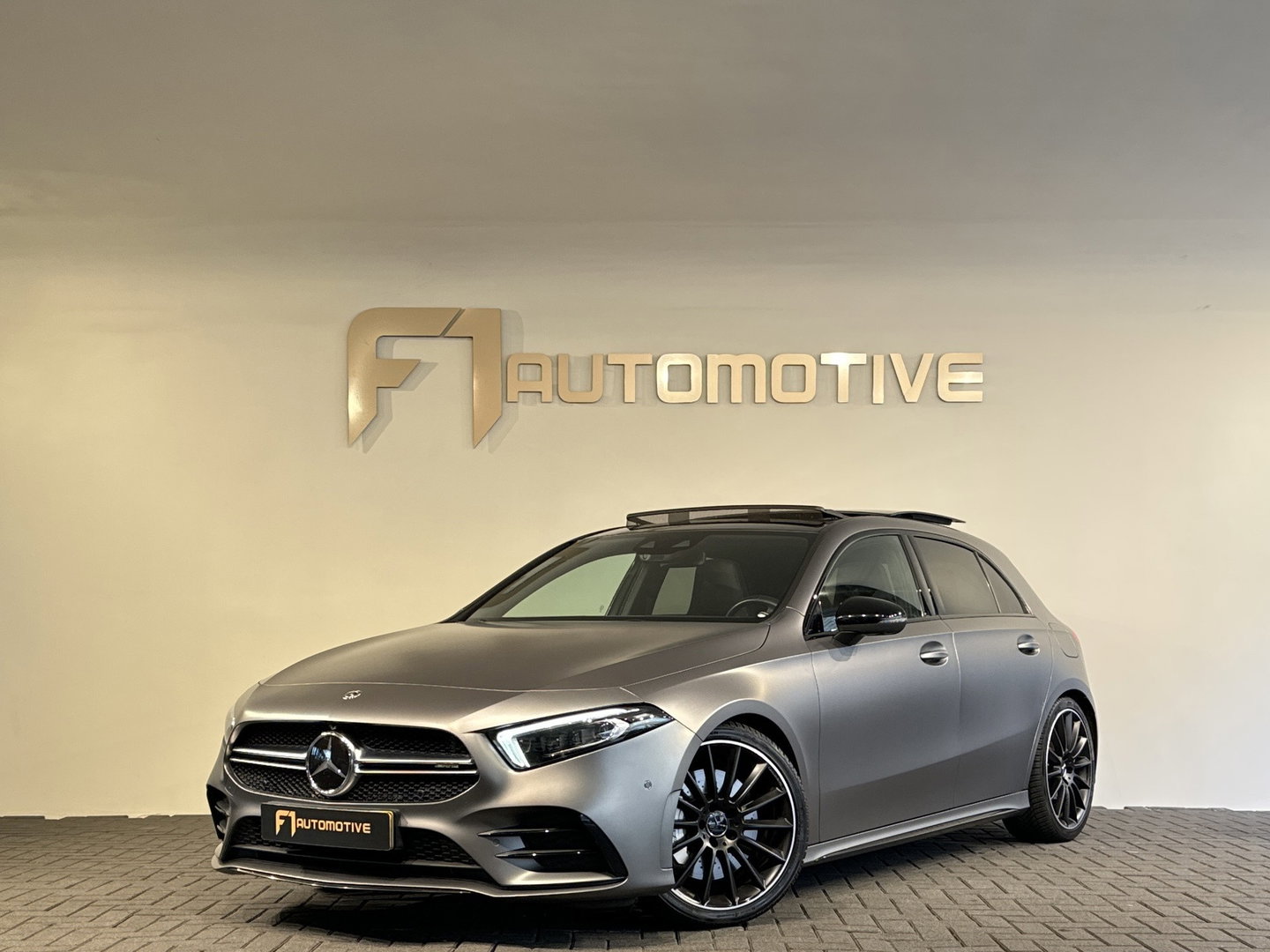 Mercedes-Benz A-Klasse AMG 35 4MATIC Edition 1 Pano|360c|ACC|BlindSpot