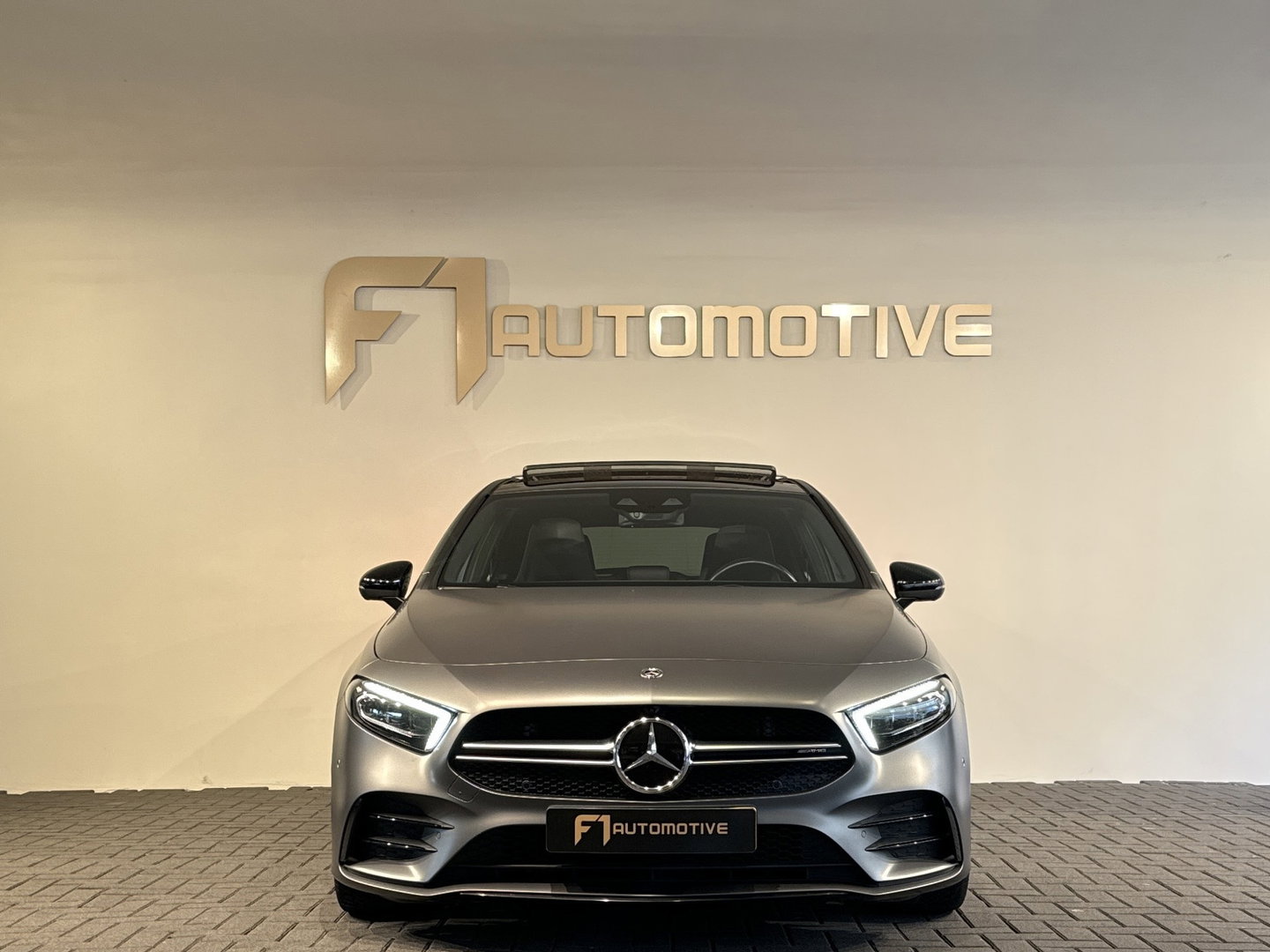 Mercedes-Benz A-Klasse AMG 35 4MATIC Edition 1 Pano|360c|ACC|BlindSpot