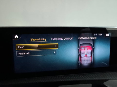 Mercedes-Benz A-Klasse AMG 35 4MATIC Edition 1 Pano|360c|ACC|BlindSpot