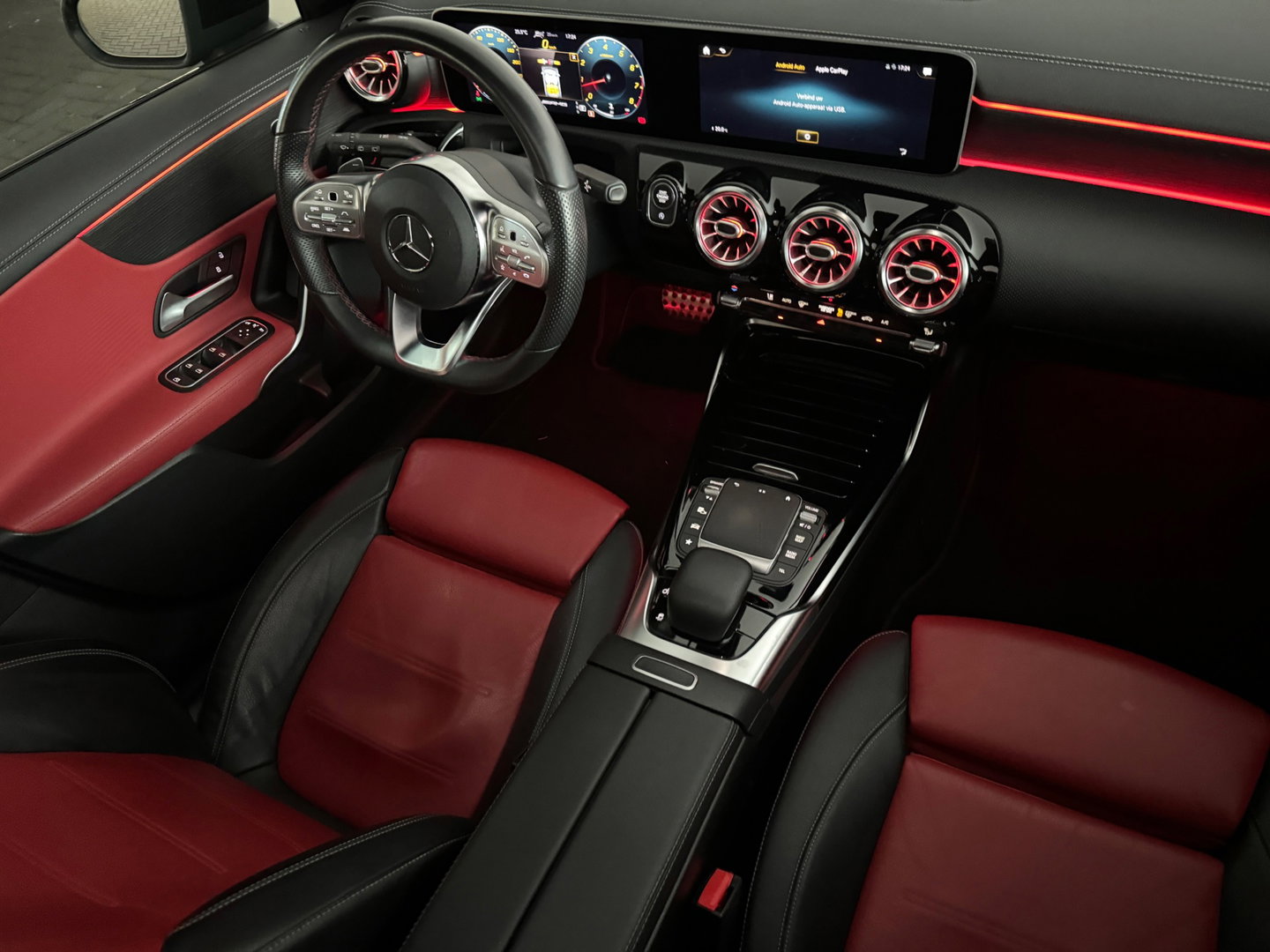 Mercedes-Benz A-Klasse AMG 35 4MATIC Edition 1 Pano|360c|ACC|BlindSpot