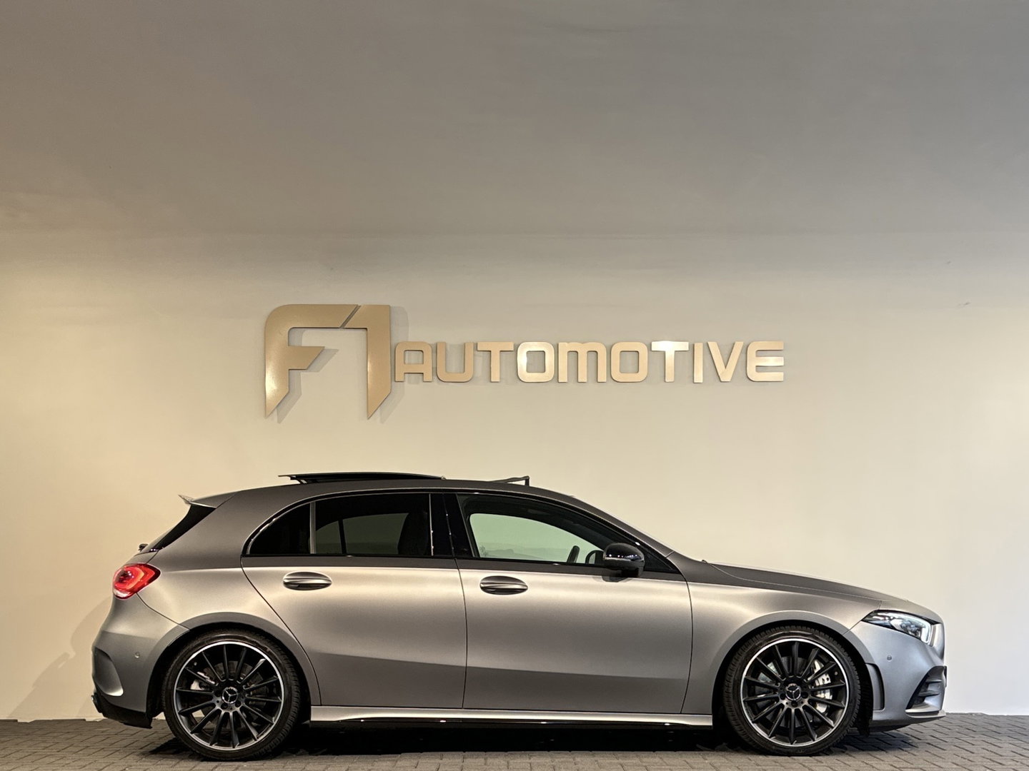 Mercedes-Benz A-Klasse AMG 35 4MATIC Edition 1 Pano|360c|ACC|BlindSpot