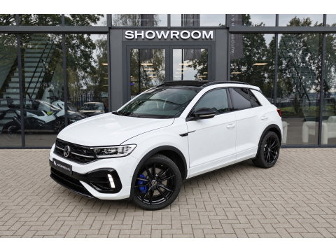Volkswagen T-Roc 2.0 TSI 4Motion R AKRAPOVIC PANO KEYLESS VOL
