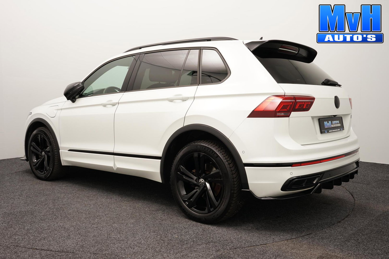Volkswagen Tiguan 1.4 TSI PHEV R-Line|CUSTOM|PANO|SOH.98.6%