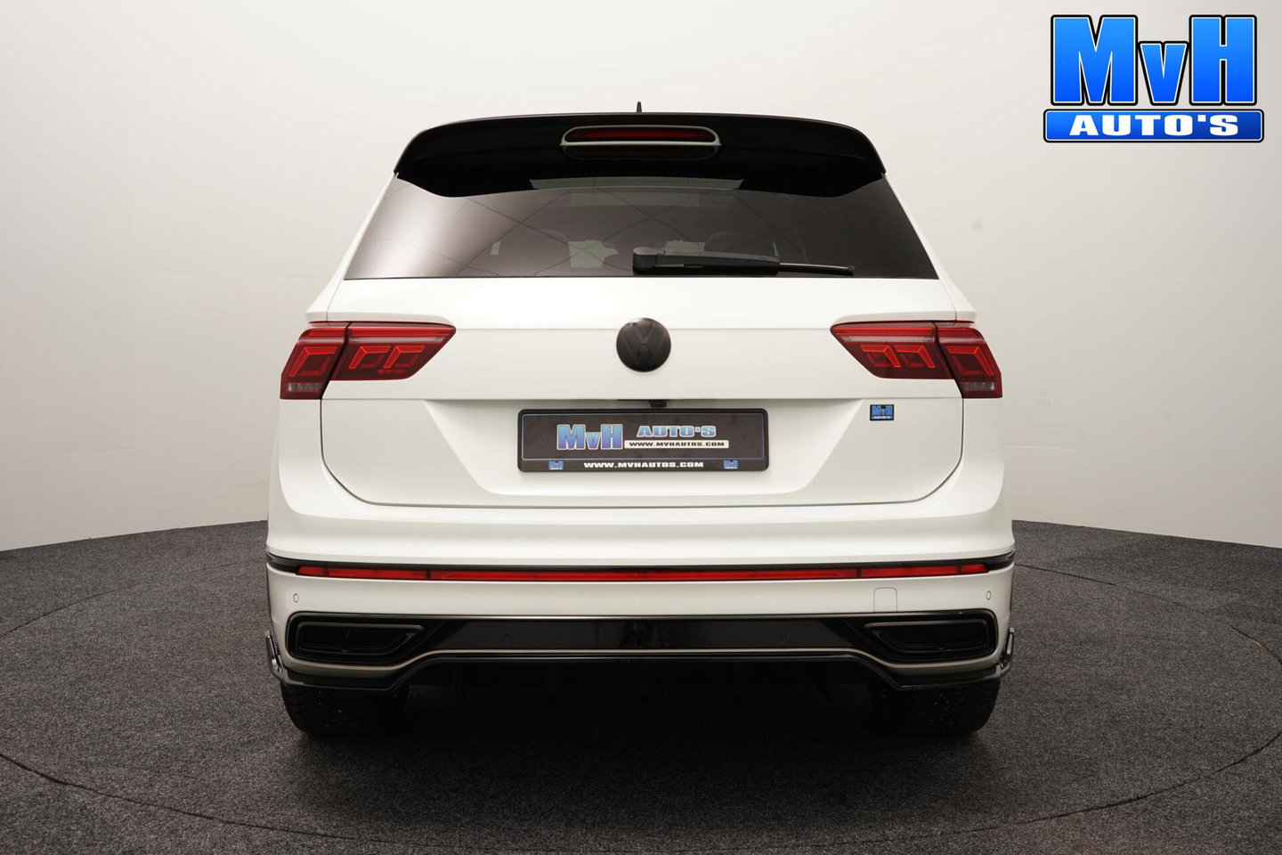 Volkswagen Tiguan 1.4 TSI PHEV R-Line|CUSTOM|PANO|SOH.98.6%