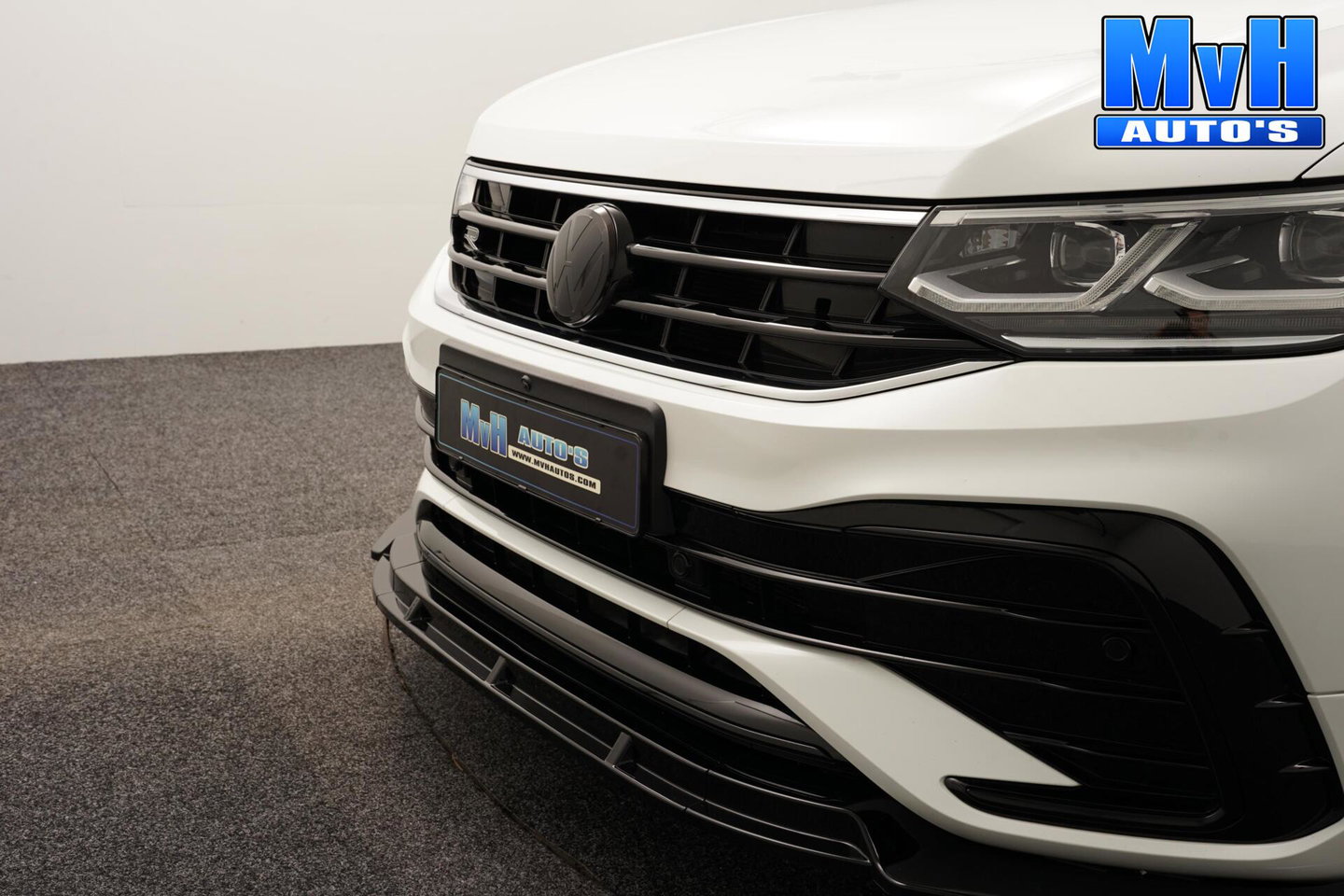 Volkswagen Tiguan 1.4 TSI PHEV R-Line|CUSTOM|PANO|SOH.98.6%