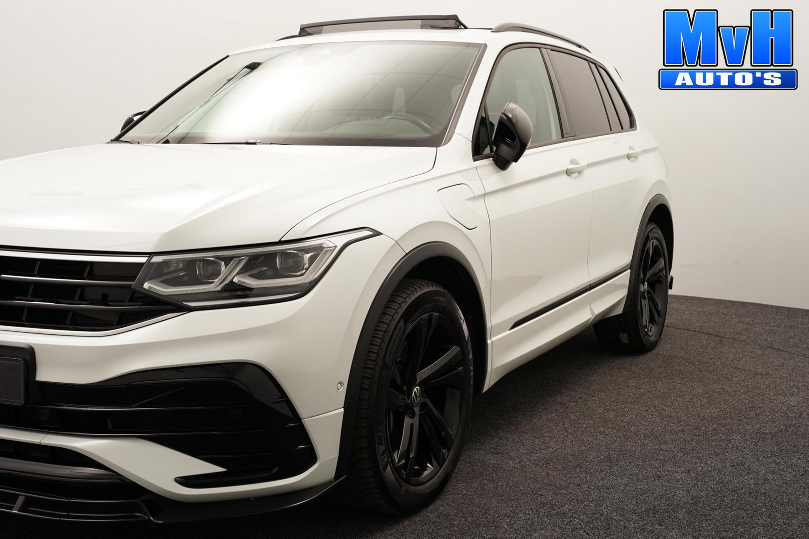 Volkswagen Tiguan 1.4 TSI PHEV R-Line|CUSTOM|PANO|SOH.98.6%