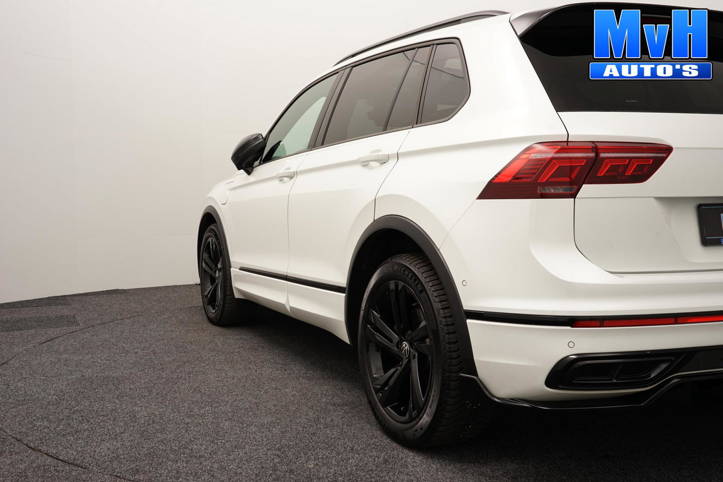 Volkswagen Tiguan 1.4 TSI PHEV R-Line|CUSTOM|PANO|SOH.98.6%