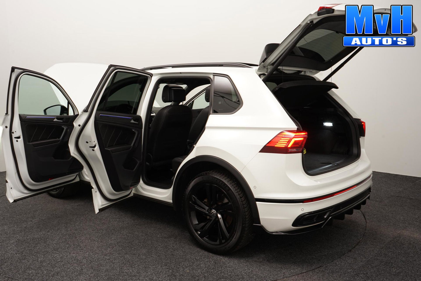 Volkswagen Tiguan 1.4 TSI PHEV R-Line|CUSTOM|PANO|SOH.98.6%