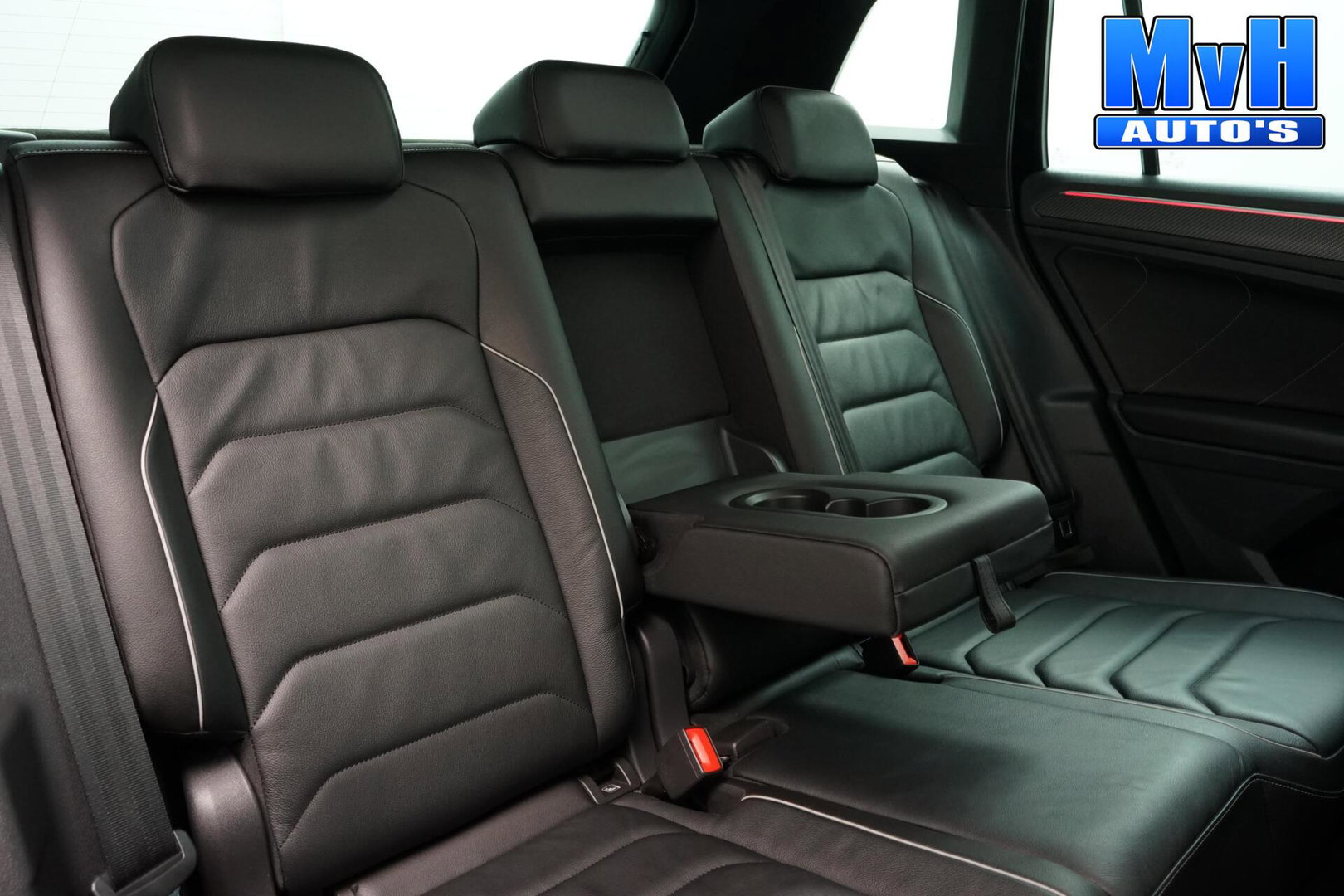 Volkswagen Tiguan 1.4 TSI PHEV R-Line|PANO|STOEL/STUUR.VERW