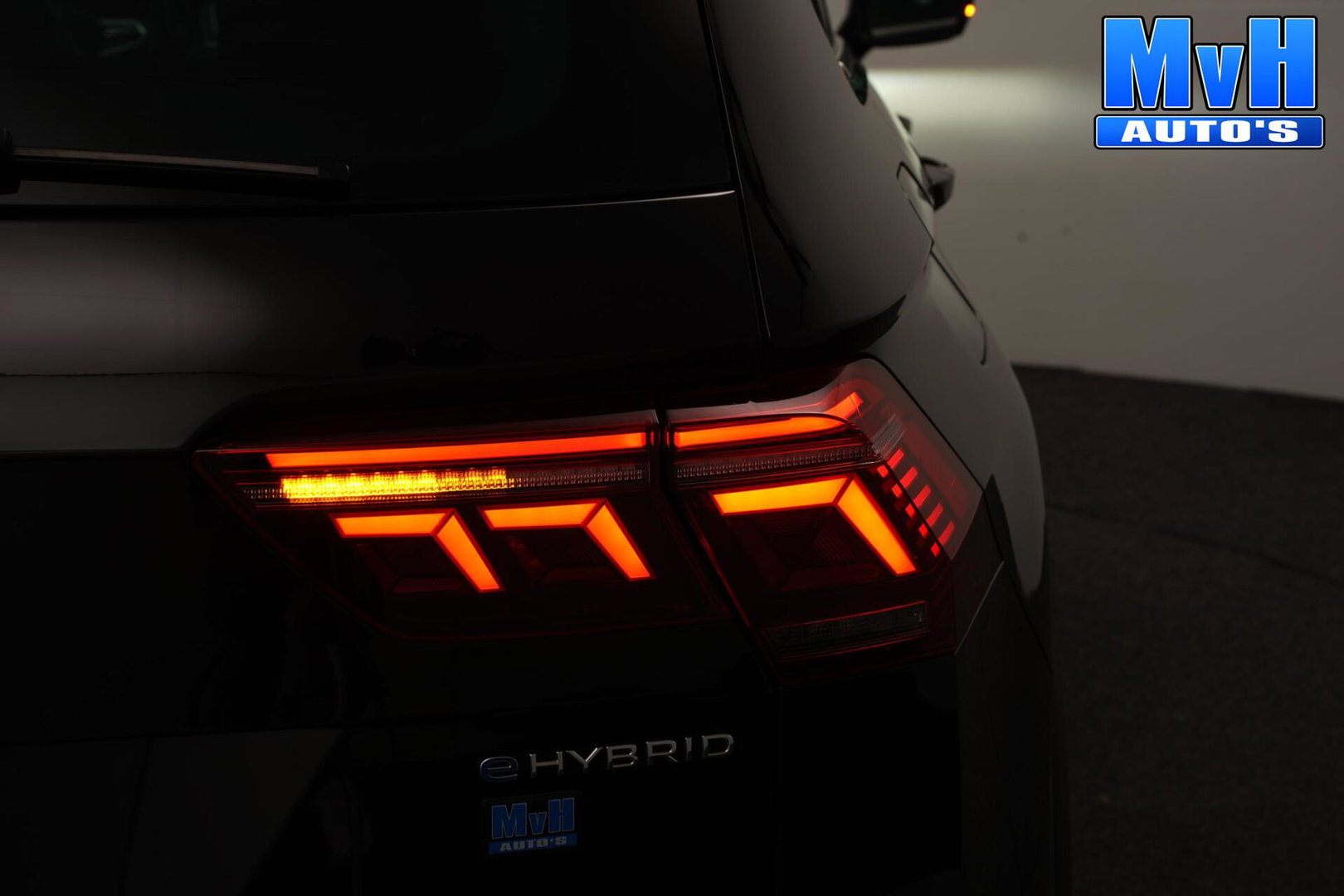 Volkswagen Tiguan 1.4 TSI PHEV R-Line|PANO|STOEL/STUUR.VERW