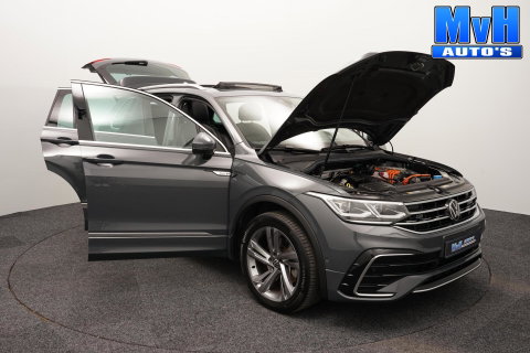 Volkswagen Tiguan 1.4 TSI PHEV R-Line|PANO|STOEL/STUUR.VERW
