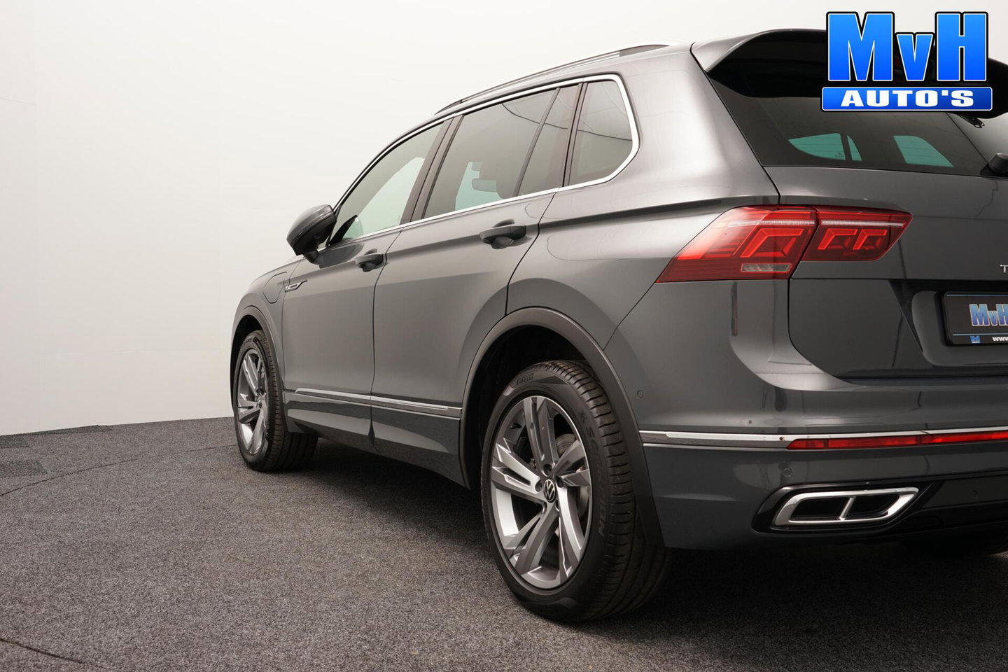 Volkswagen Tiguan 1.4 TSI PHEV R-Line|PANO|STOEL/STUUR.VERW